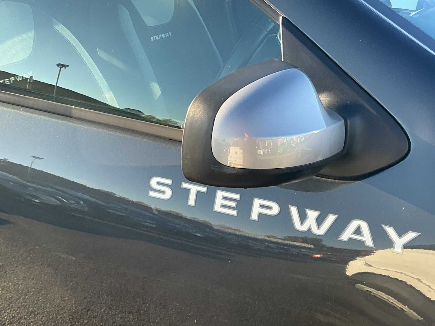 Used Dacia Sandero Stepway 2020 for sale - 76521011: Photo 30