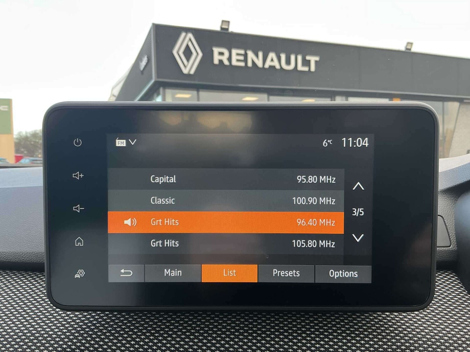 Used Dacia Sandero Stepway 2024 for sale - 77494912: Photo 10