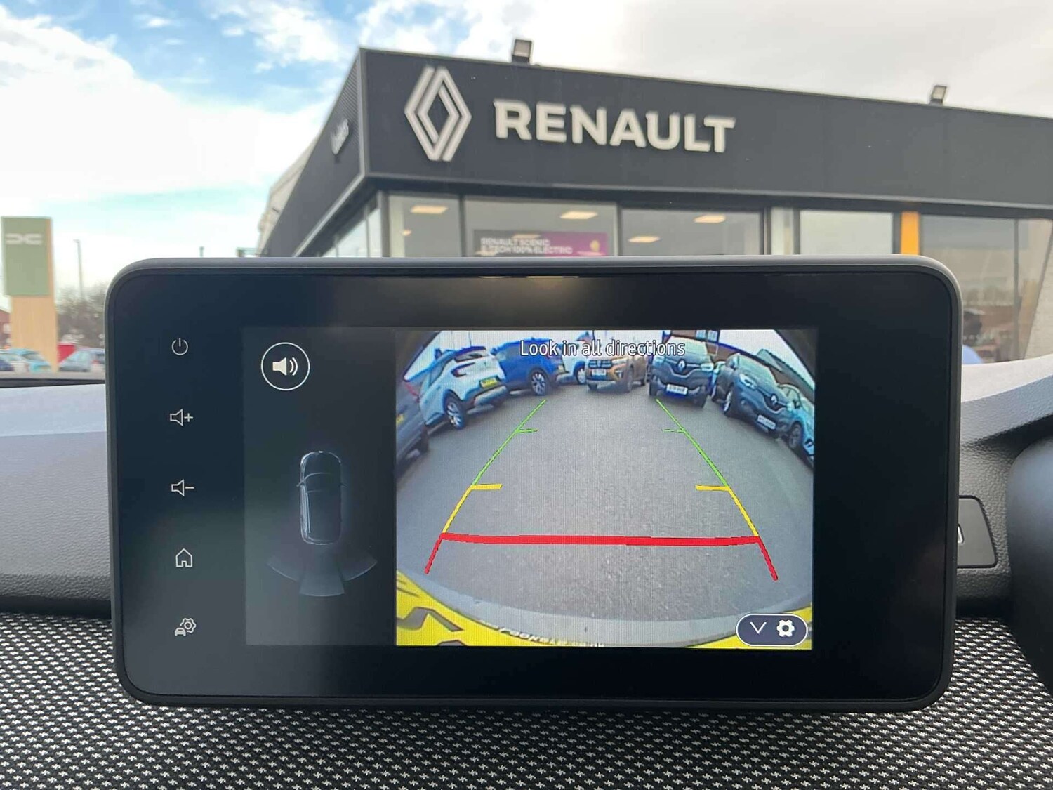 Used Dacia Sandero Stepway 2024 for sale - 77494912: Photo 21