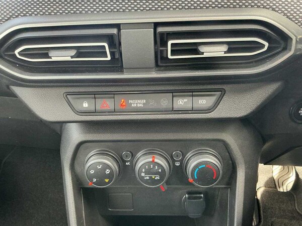 Used Dacia Sandero 2023 for sale - 75750063: Photo 11