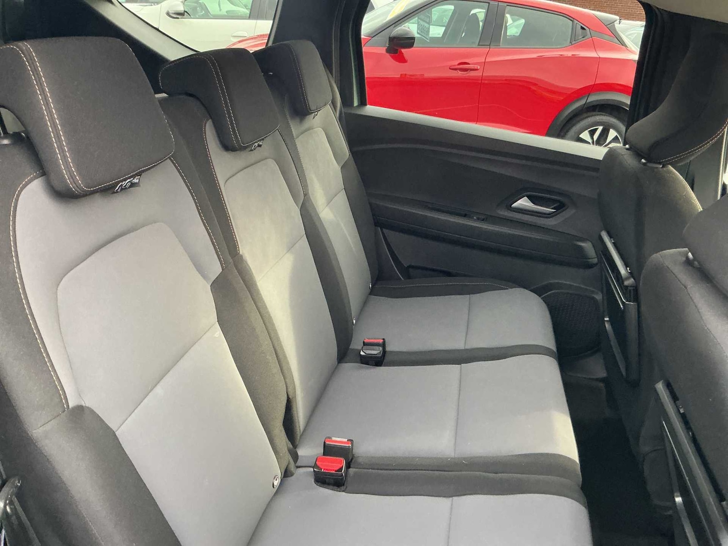 Used Dacia Jogger 2024 for sale - 76555450: Photo 15