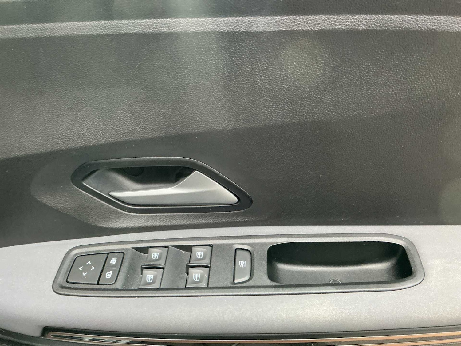 Used Dacia Jogger 2024 for sale - 76555450: Photo 20