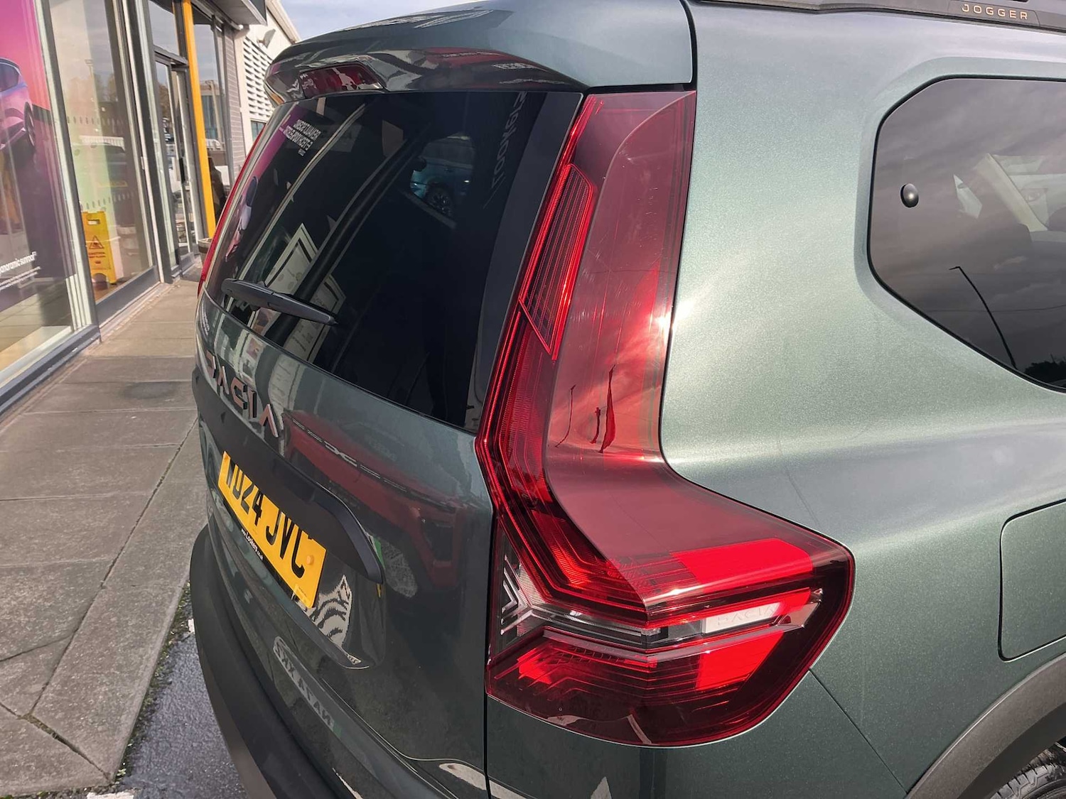 Used Dacia Jogger 2024 for sale - 76555450: Photo 28