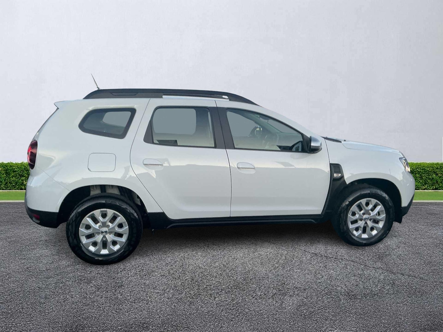 Used Dacia Duster 2023 for sale - 76785212: Photo 3