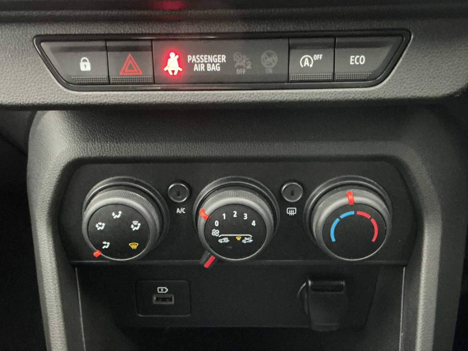 Used Dacia Sandero Stepway 2022 for sale - 76471047: Photo 11