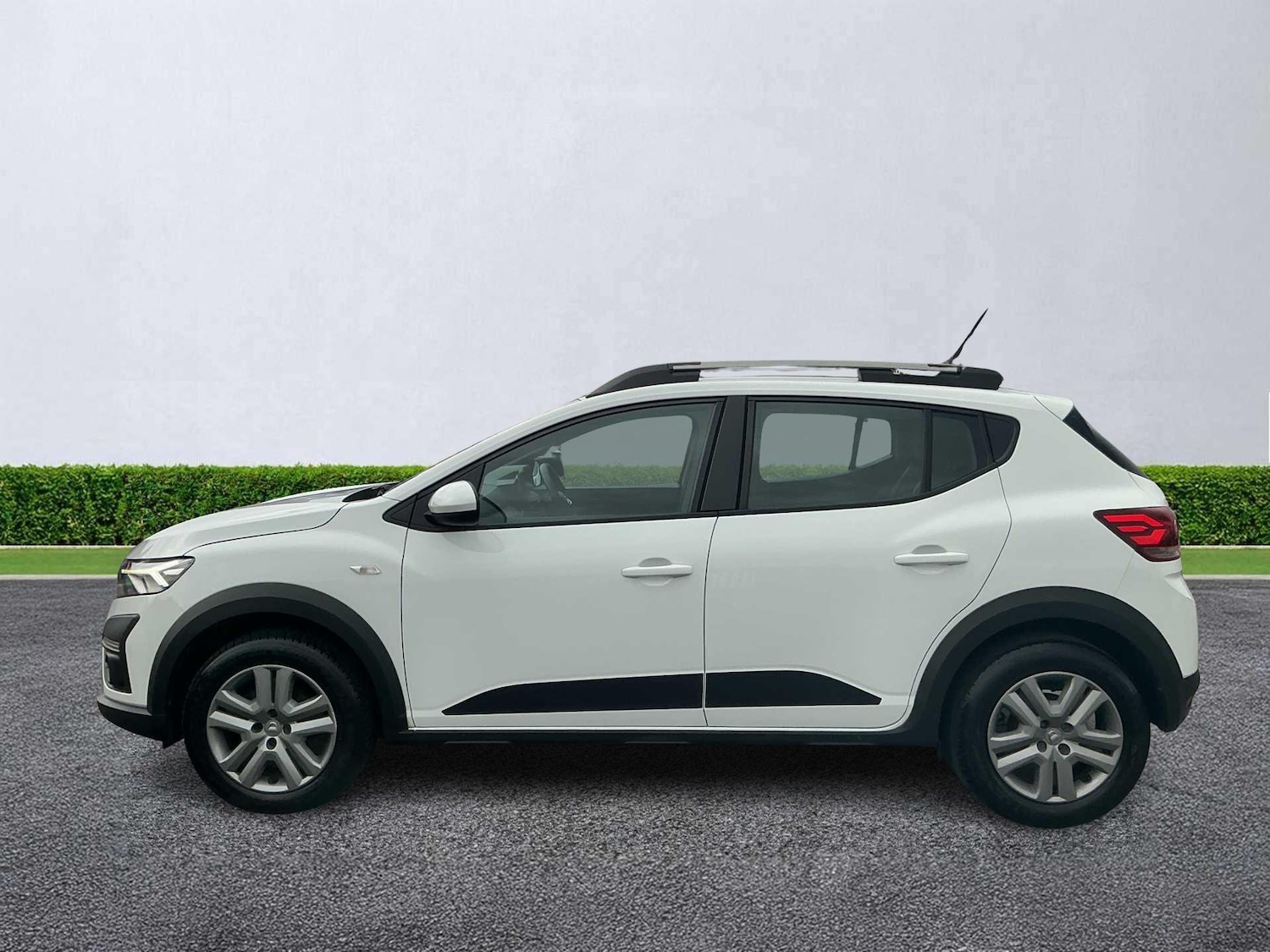 Used Dacia Sandero Stepway 2022 for sale - 76471047: Photo 18