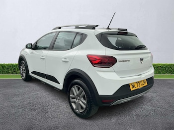 Used Dacia Sandero Stepway 2022 for sale - 76471047: Photo