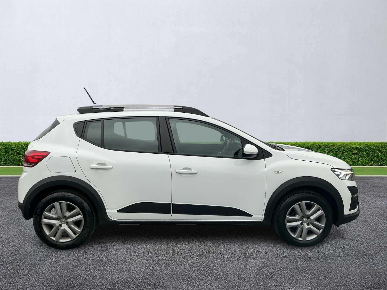 Used Dacia Sandero Stepway 2022 for sale - 76471047: Photo 3