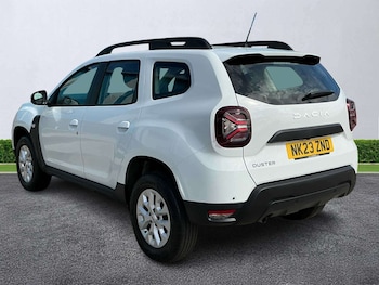 Used Dacia Duster 2023 for sale - 79611286: Photo
