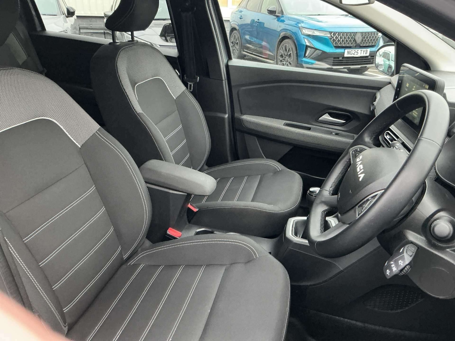 Used Dacia Jogger 2023 for sale - 77061568: Photo 35