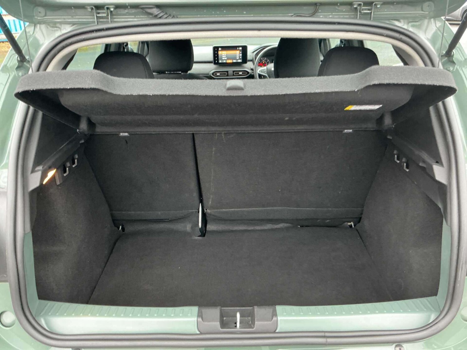 Used Dacia Sandero Stepway 2024 for sale - 77489228: Photo 16