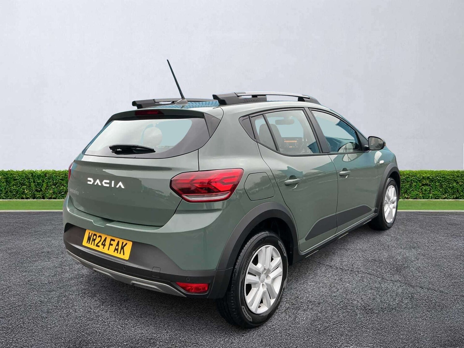 Used Dacia Sandero Stepway 2024 for sale - 77489228: Photo 17