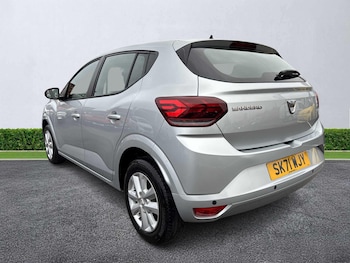 Used Dacia Sandero 2021 for sale - 76799416: Photo