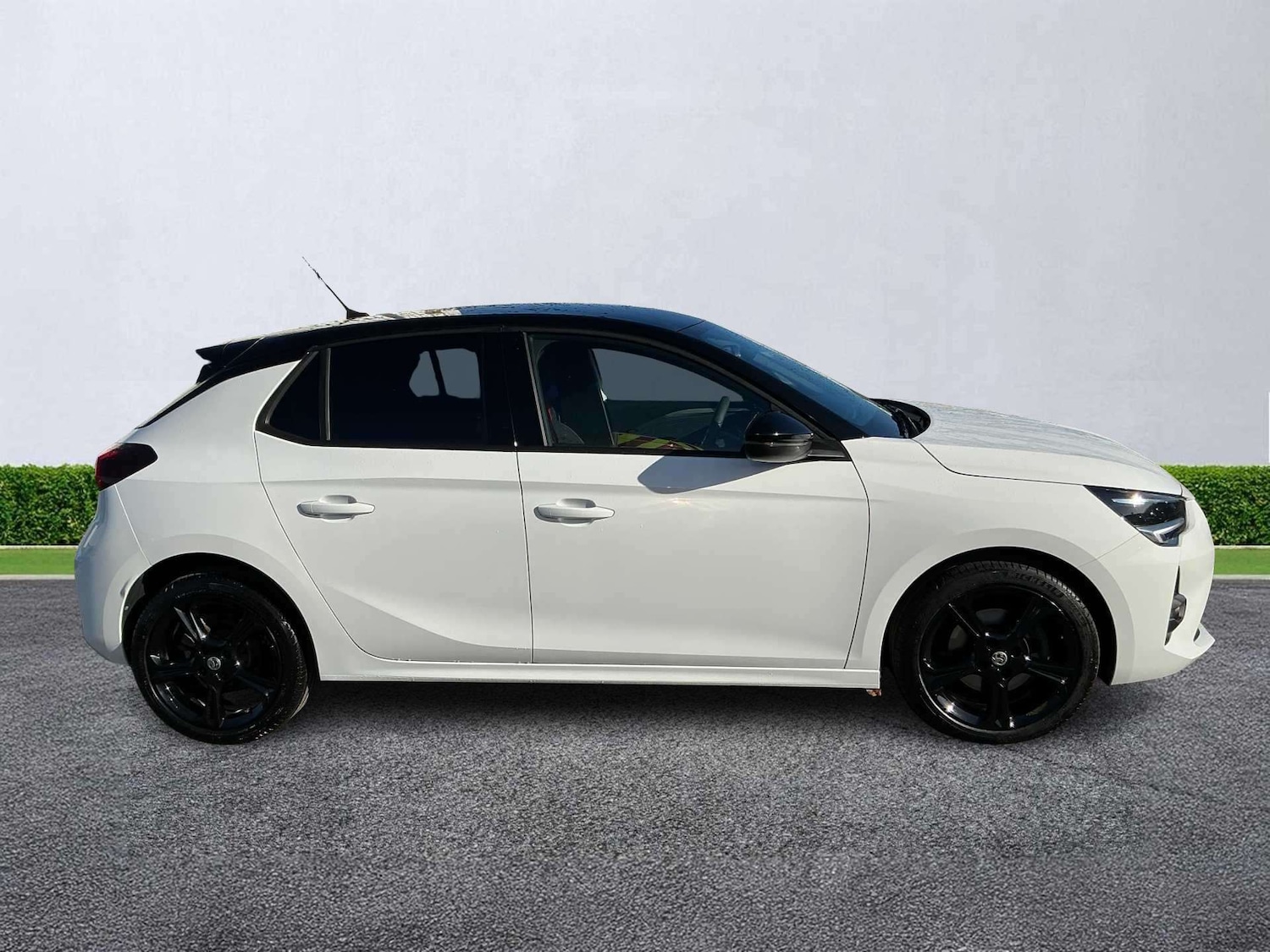 Used Vauxhall Corsa 2023 for sale - 78192406: Photo 3