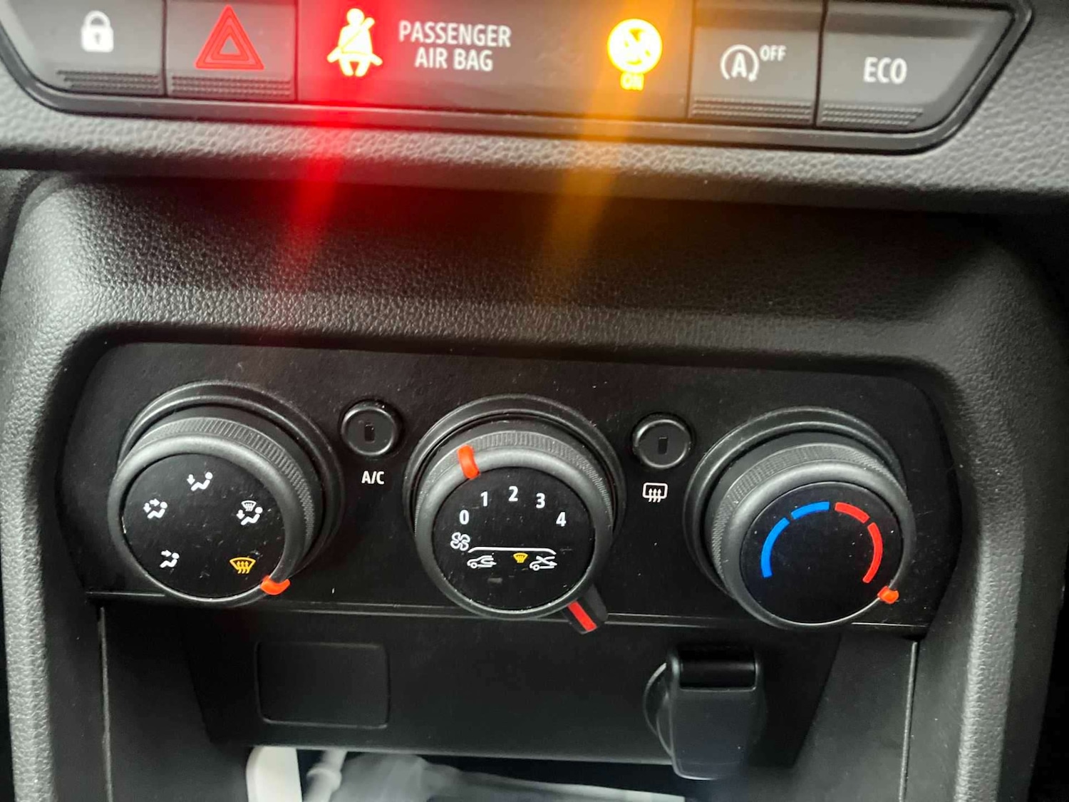 Used Dacia Sandero Stepway 2024 for sale - 77024319: Photo 12