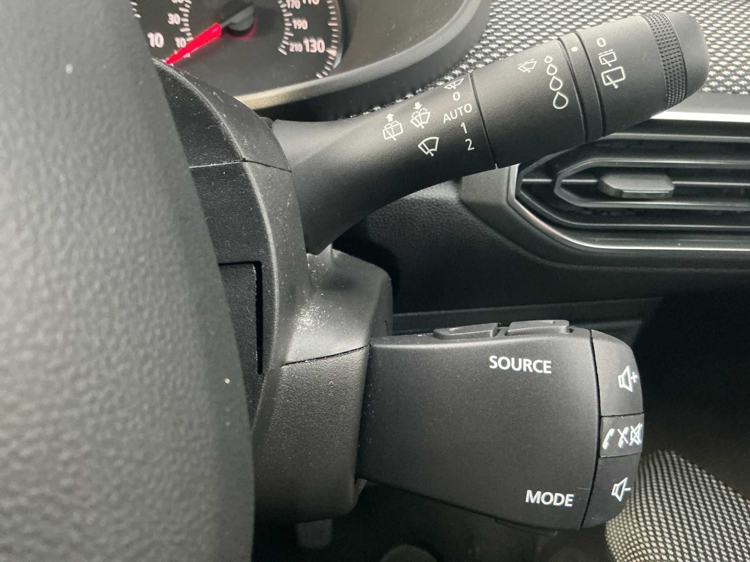 Used Dacia Sandero 2022 for sale - 76455285: Photo 26