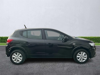 Used Dacia Sandero 2022 for sale - 76455285: Photo