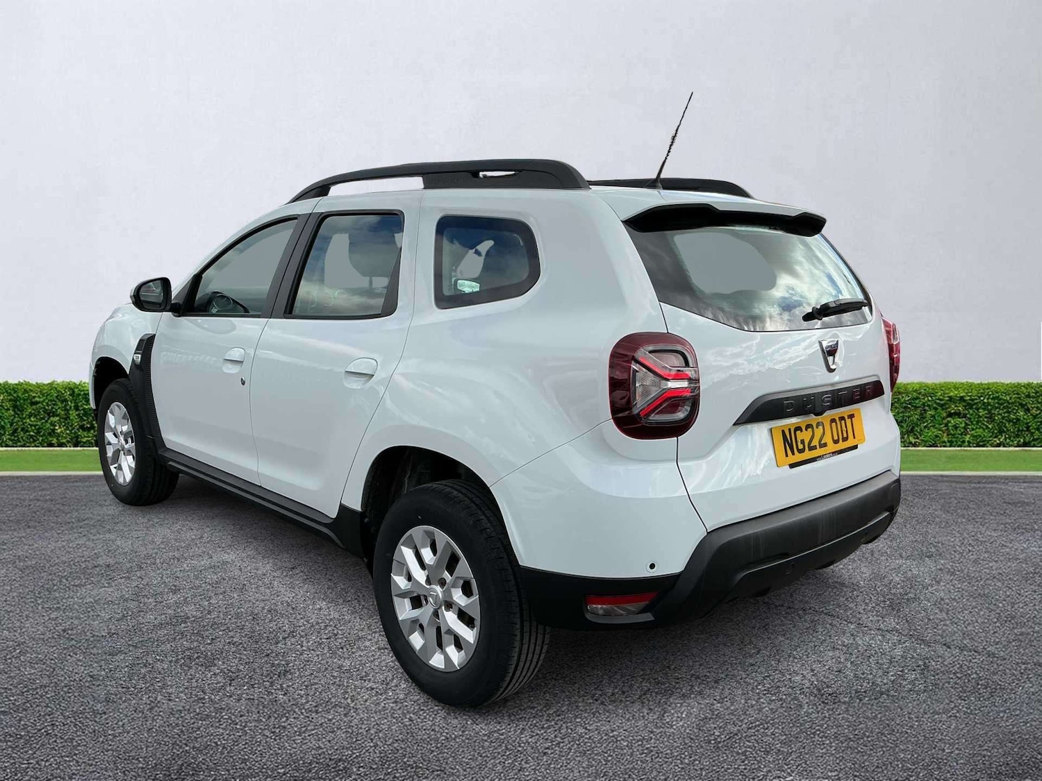 Used Dacia Duster 2022 for sale - 78192644: Photo 2