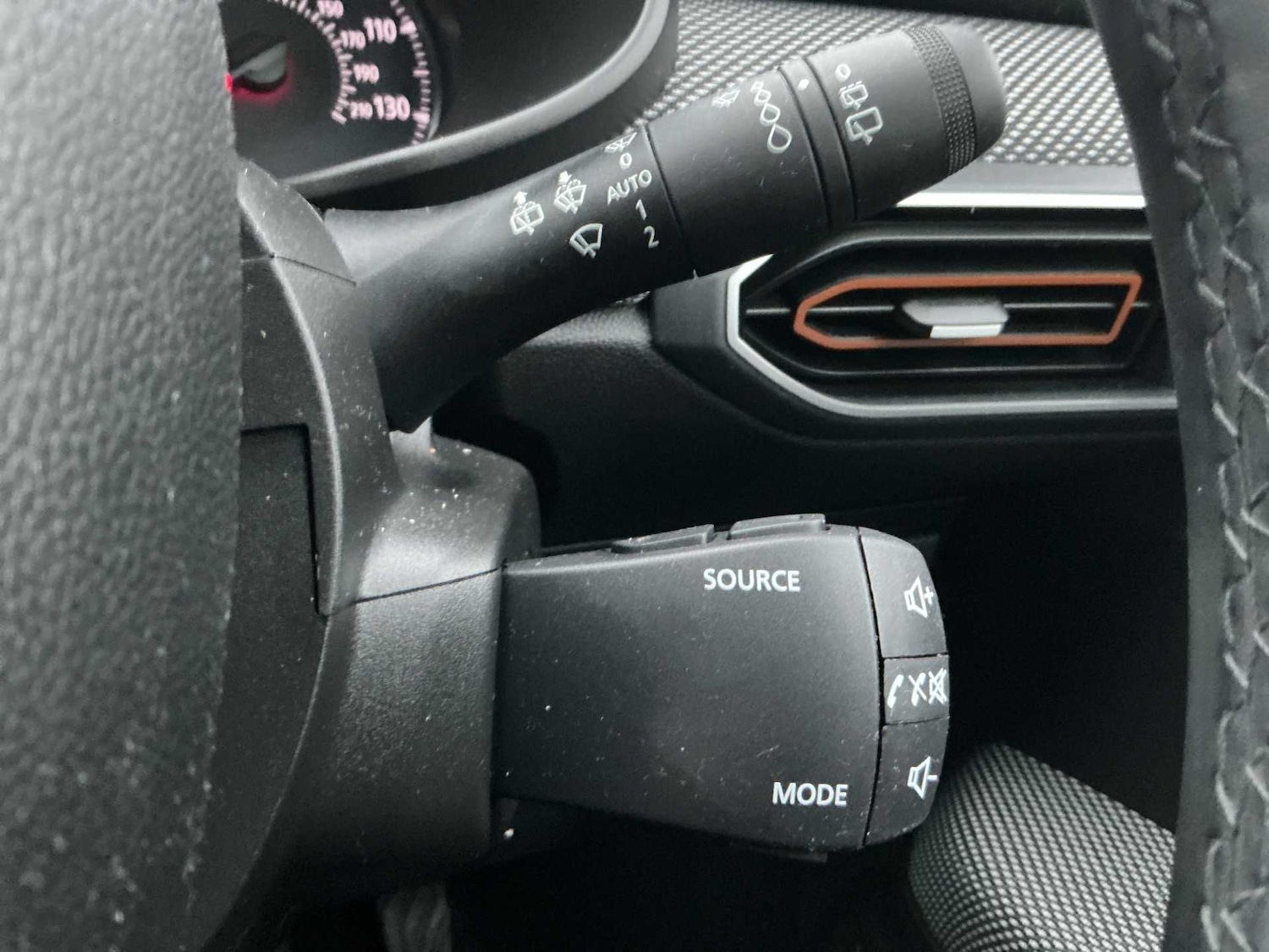 Used Dacia Sandero Stepway 2023 for sale - 78011626: Photo 26