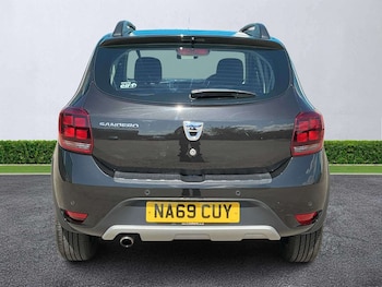 Used Dacia Sandero Stepway 2019 for sale - 79137444: Photo