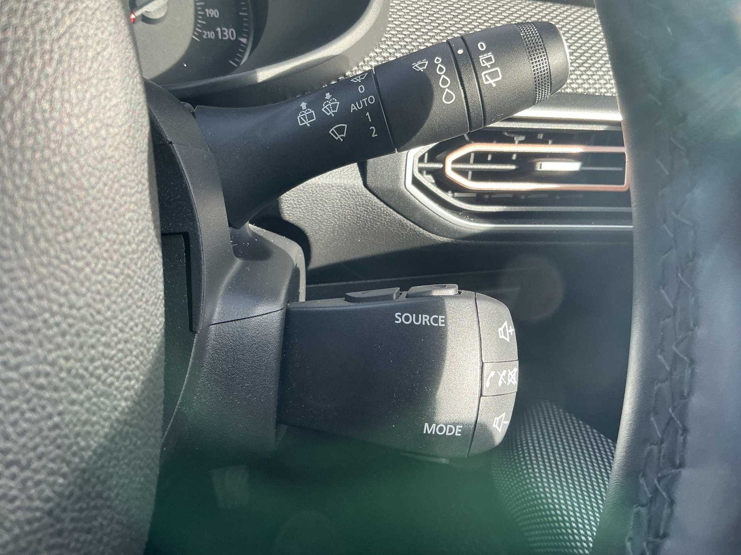 Used Dacia Sandero Stepway 2023 for sale - 76449648: Photo 26