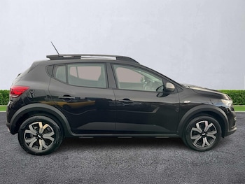 Used Dacia Sandero Stepway 2023 for sale - 76449648: Photo