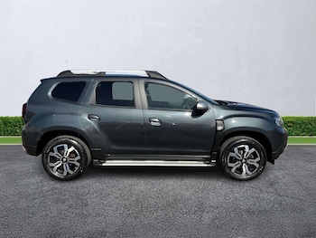 Used Dacia Duster 2022 for sale - 78340480: Photo
