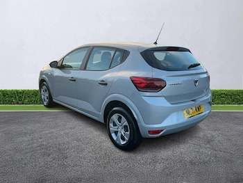 Used Dacia Sandero 2021 for sale - 76897089: Photo