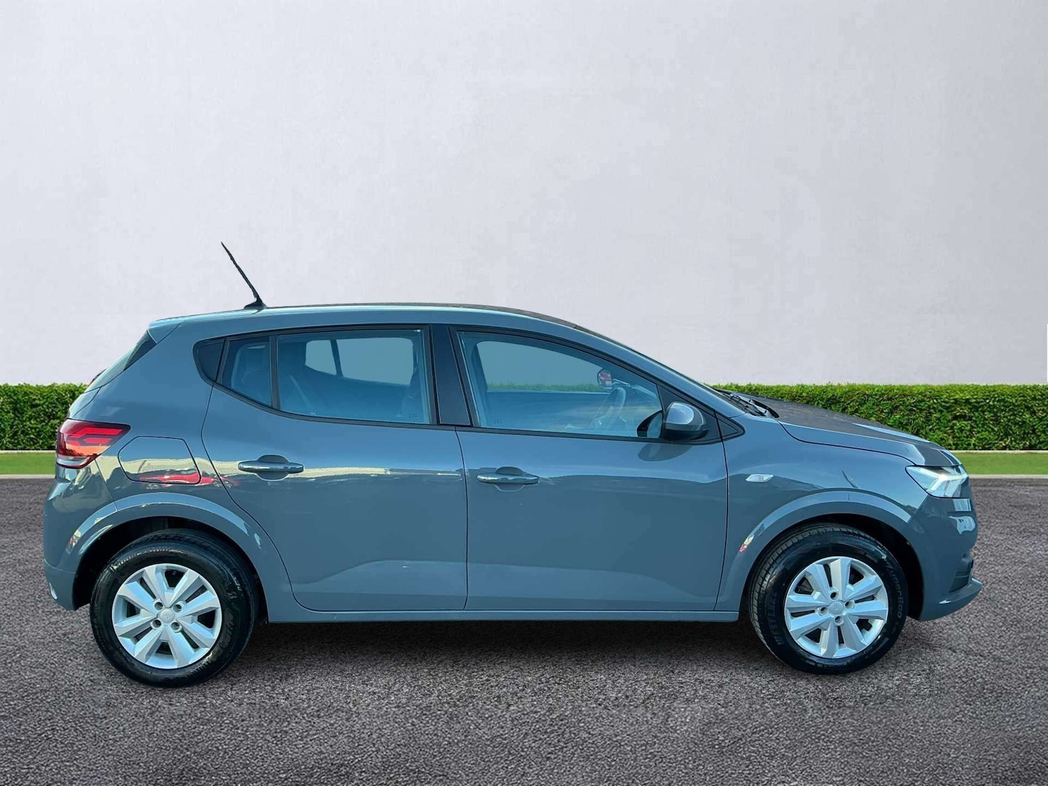 Used Dacia Sandero 2023 for sale - 77089999: Photo 4