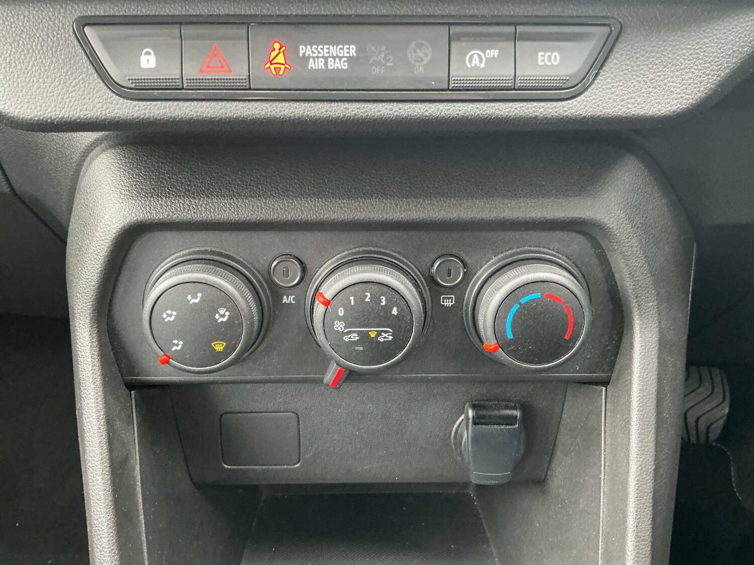 Used Dacia Sandero 2023 for sale - 78191637: Photo 11