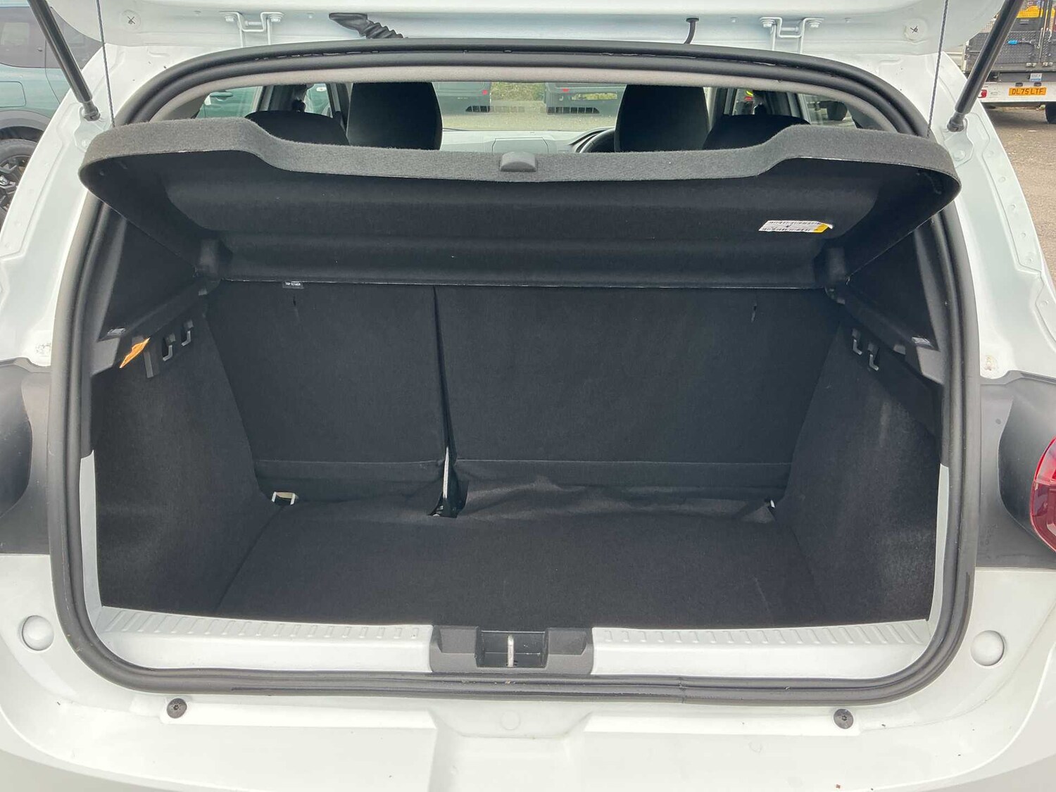 Used Dacia Sandero 2023 for sale - 78191637: Photo 16