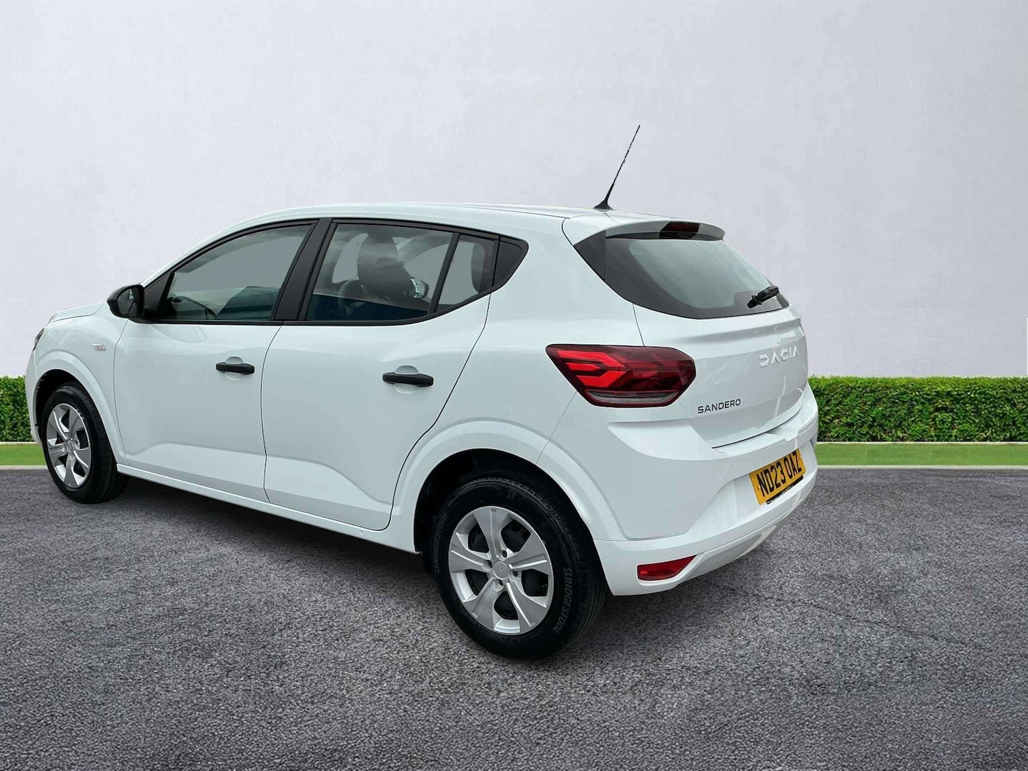 Used Dacia Sandero 2023 for sale - 78191637: Photo 2