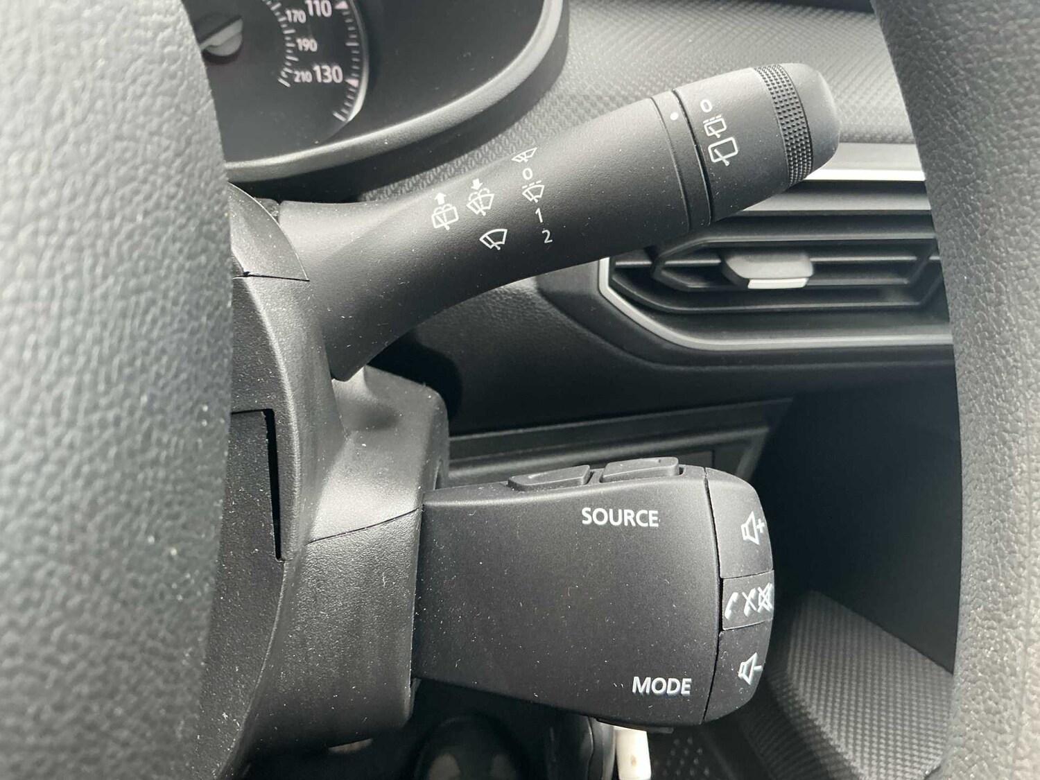 Used Dacia Sandero 2023 for sale - 78191637: Photo 26