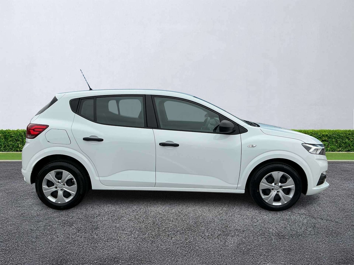 Used Dacia Sandero 2023 for sale - 78191637: Photo 3