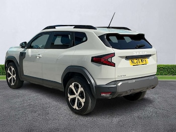 Used Dacia Duster 2025 for sale - 79240557: Photo