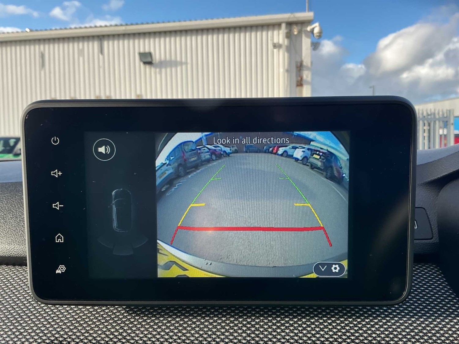 Used Dacia Sandero Stepway 2024 for sale - 76449644: Photo 21