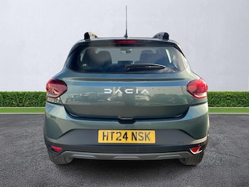 Used Dacia Sandero Stepway 2024 for sale - 76449644: Photo