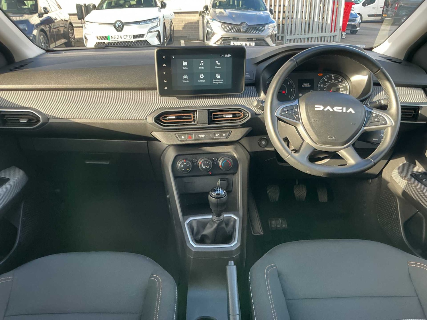 Used Dacia Sandero Stepway 2024 for sale - 76449644: Photo 8