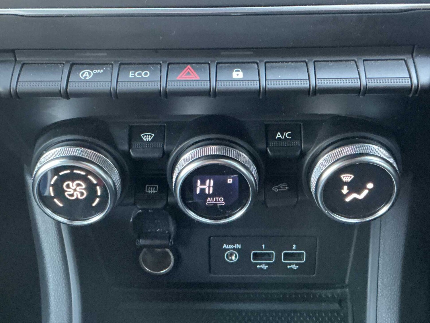 Used Renault Captur 2022 for sale - 76628170: Photo 11