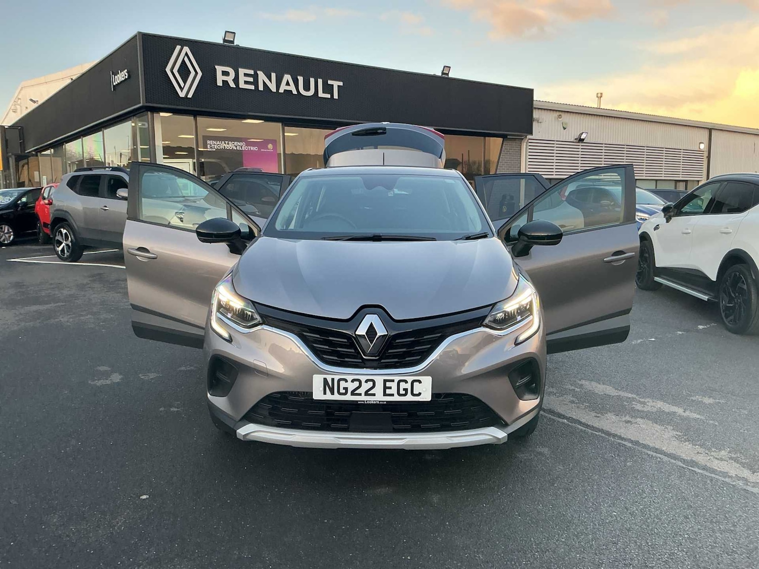 Used Renault Captur 2022 for sale - 76628170: Photo 36