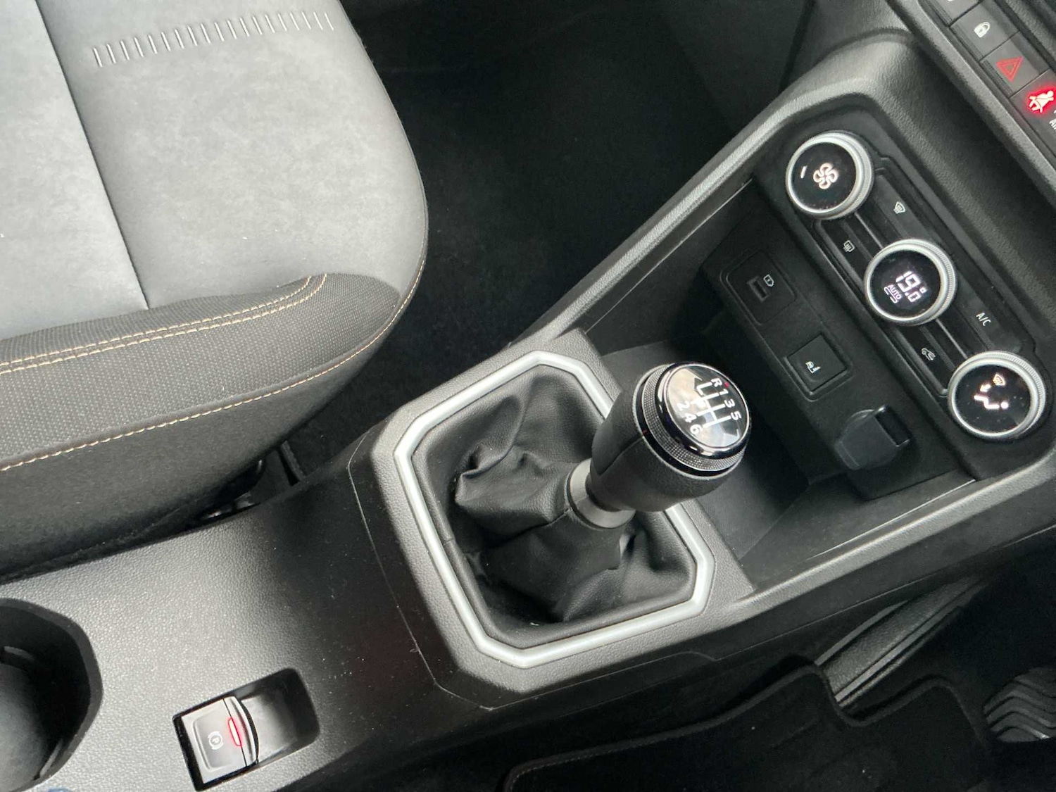 Used Dacia Jogger 2023 for sale - 76682593: Photo 12