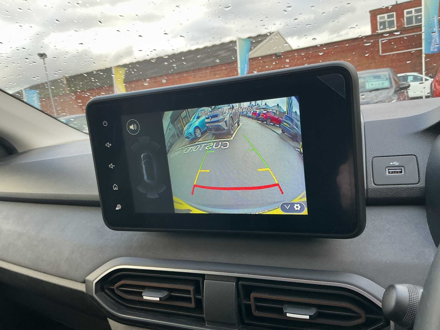 Used Dacia Jogger 2023 for sale - 76682593: Photo 21