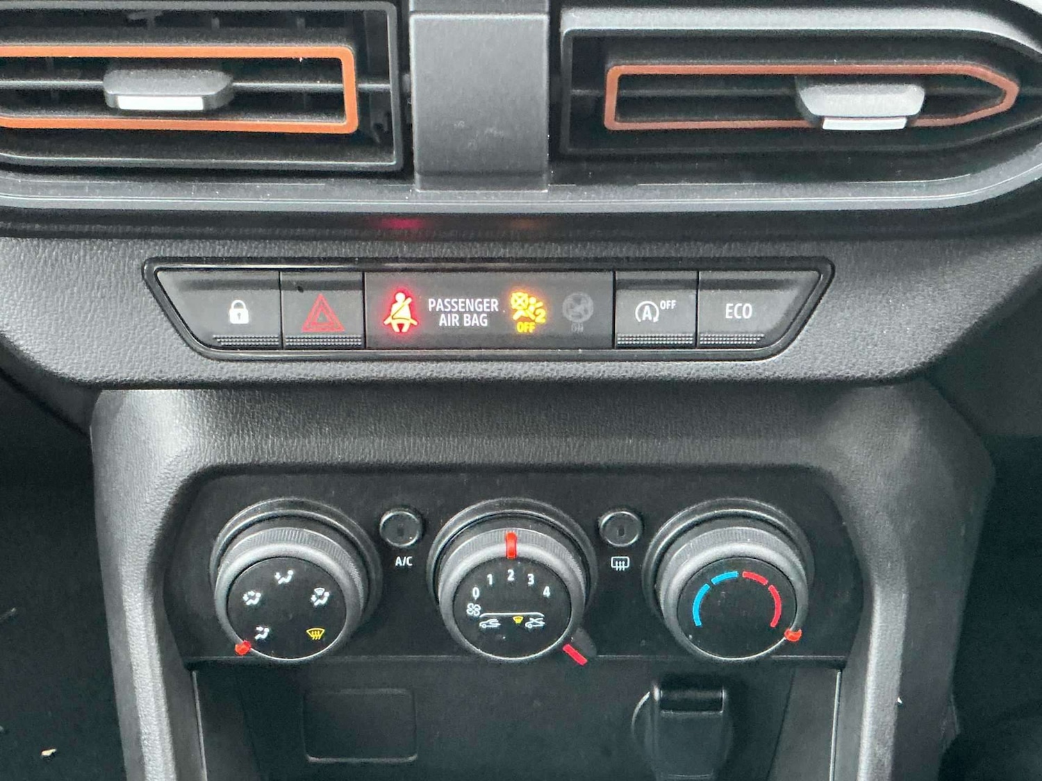 Used Dacia Sandero Stepway 2023 for sale - 77070007: Photo 12