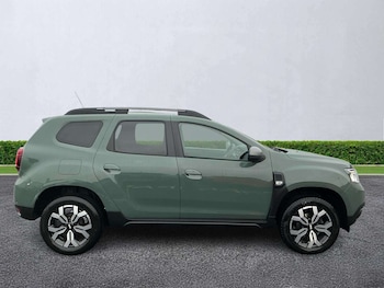 Used Dacia Duster 2023 for sale - 77065760: Photo
