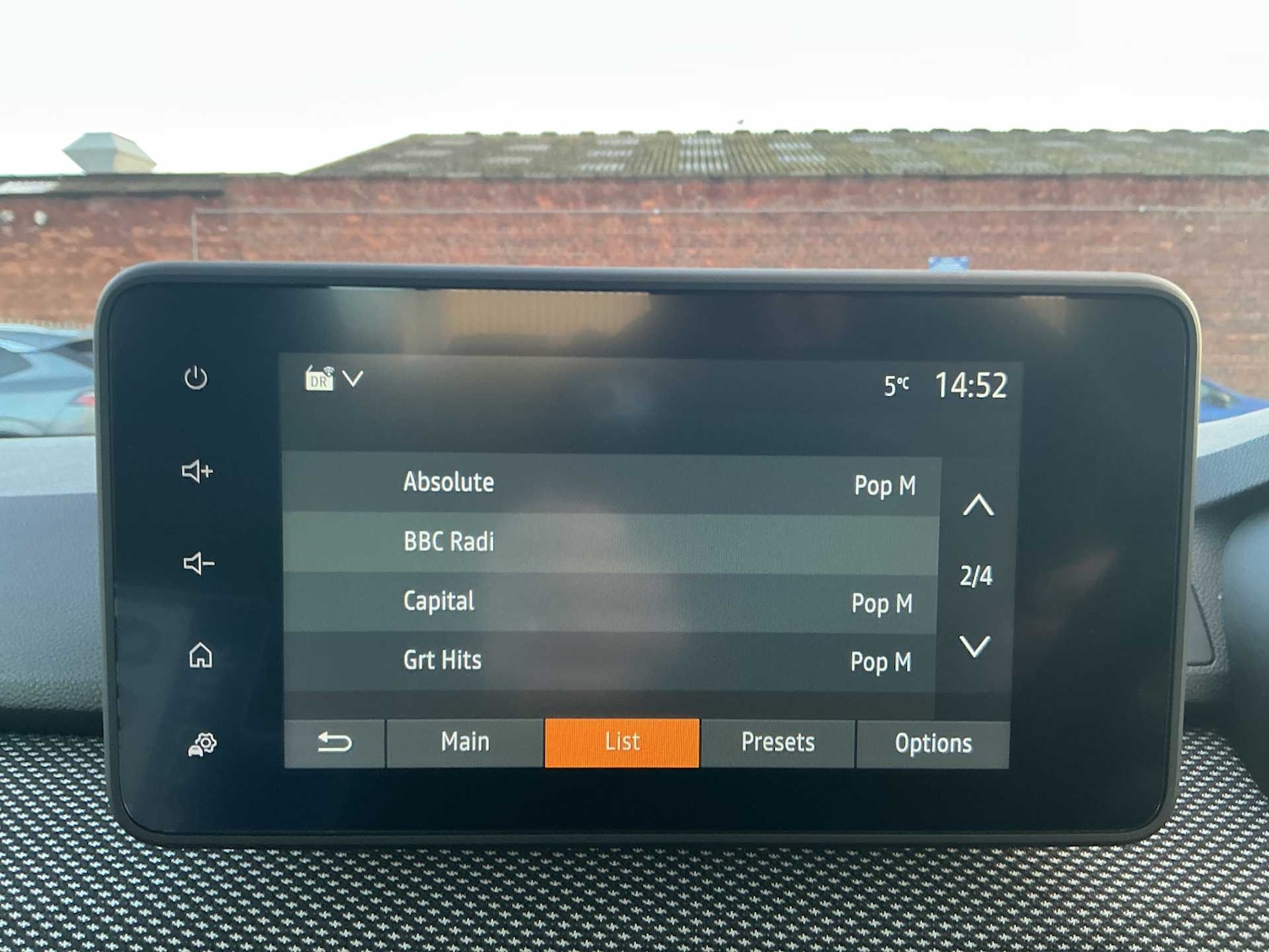 Used Dacia Sandero Stepway 2024 for sale - 76963497: Photo 10