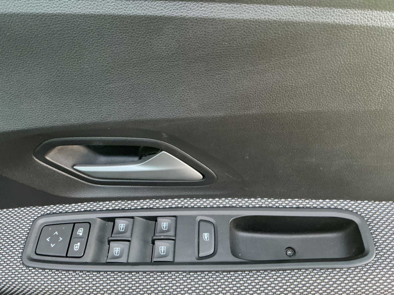 Used Dacia Sandero Stepway 2024 for sale - 76963497: Photo 20