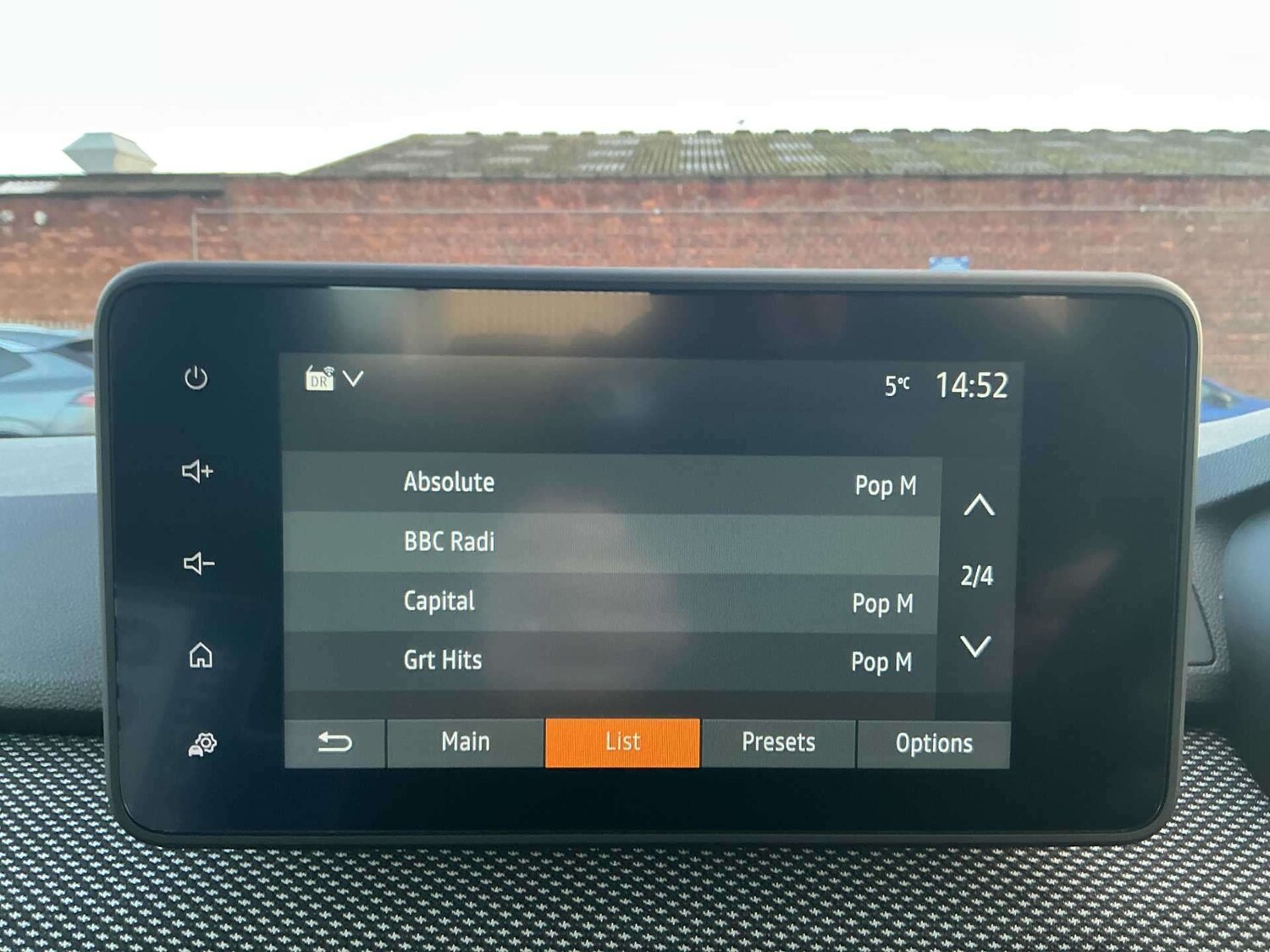 Used Dacia Sandero Stepway 2024 for sale - 77487631: Photo 10