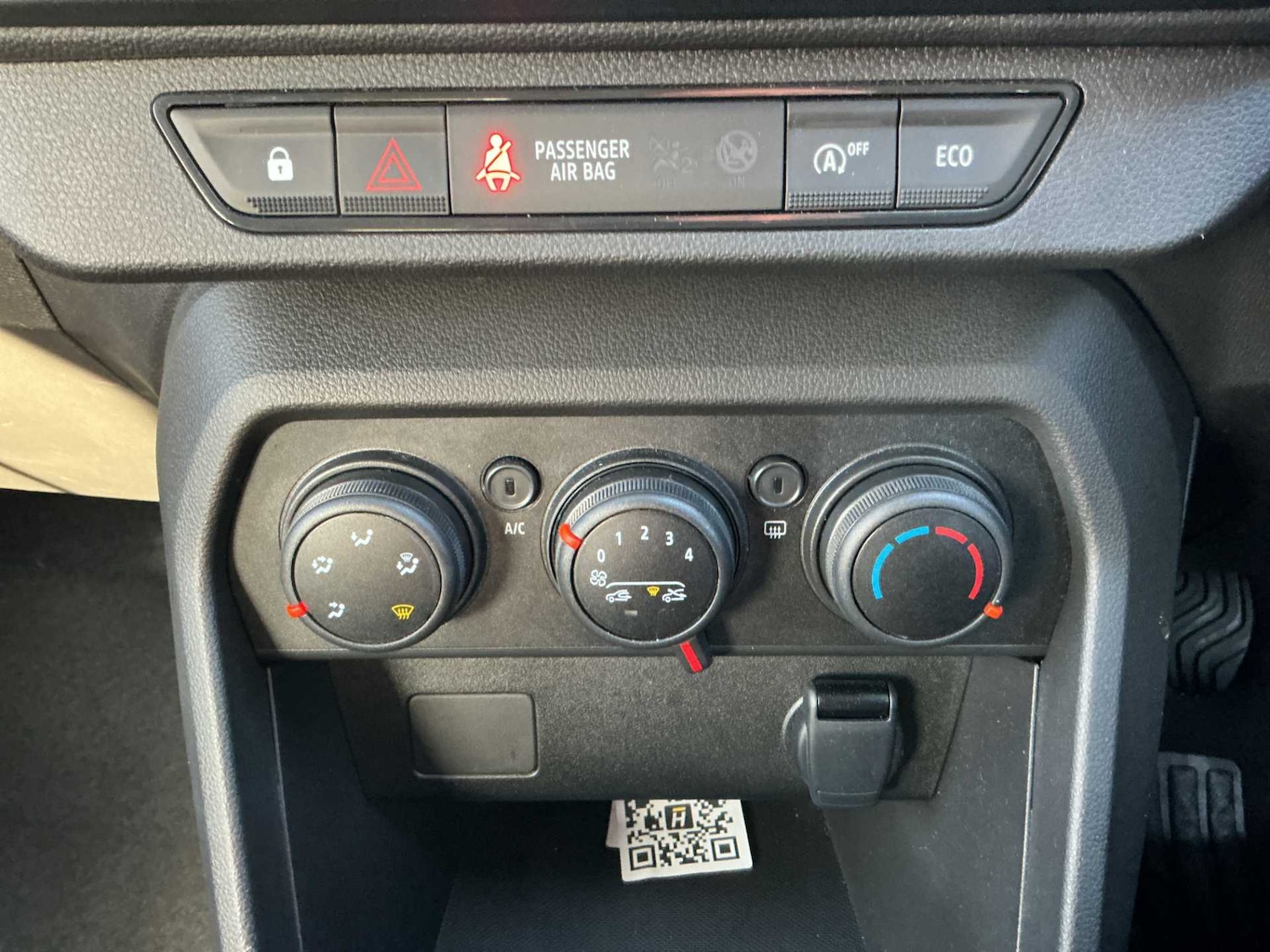 Used Dacia Sandero Stepway 2024 for sale - 76449596: Photo 11