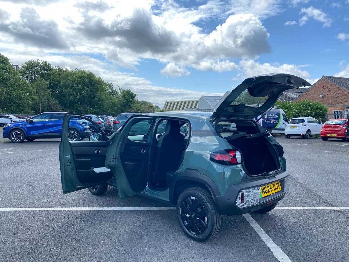 Used Dacia Spring 2025 for sale - 76832008: Photo 35