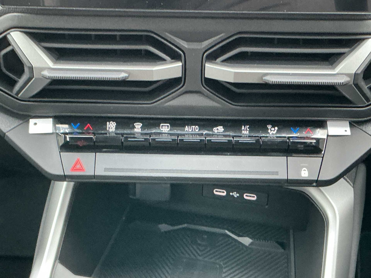 Used Dacia Bigster 2026 for sale - 77837061: Photo 11